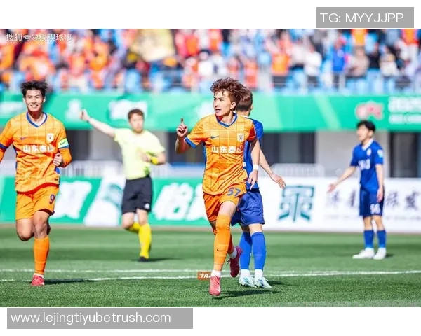 未来可期20岁泰山小将依木兰在收官战中成功迎来中超首秀