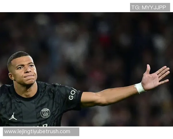 姆巴佩赛后庆祝献给11岁患病孩子展现温暖人性承诺感动全场 姆巴佩赛后庆祝献给11岁患病孩子展现温暖人性承诺感动全场