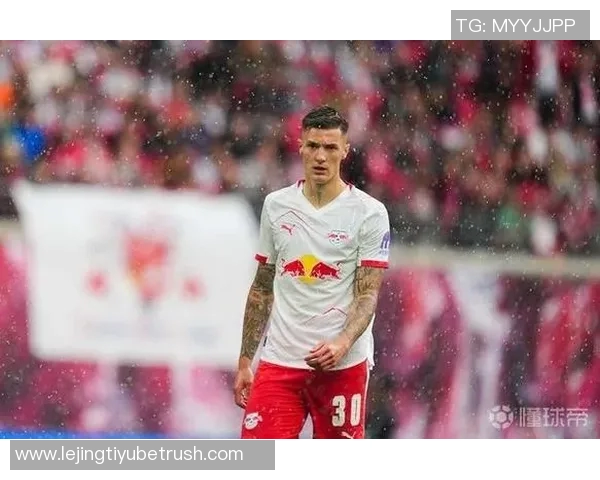 希勒盛赞哈兰德百球成就称其前锋特质令人钦佩